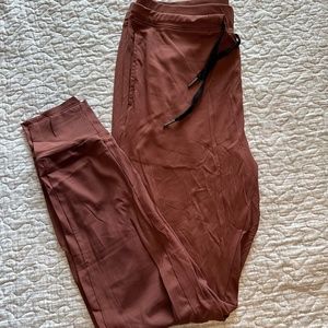Born Primitive Recovery Joggers Size Small
